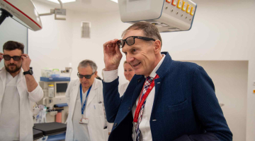 Kliniky ORL a Oční Fakultní nemocnice Olomouc získaly nové, moderní operační sály