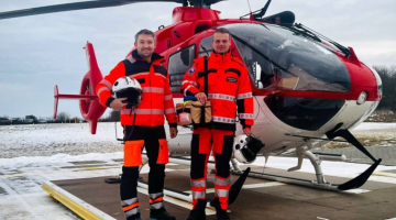 Letecká záchranná služba vozí na palubě vrtulníku plnou krev z FN Olomouc