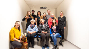 Dobrovolnické centrum FN Olomouc má štědrého donátora. Jeho činnost podpořilo obchodní centrum Olympia Olomouc