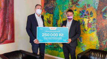 Energetická divize skupiny Veolia darovala Fakultní nemocnici Olomouc čtvrt milionu korun. Děkujeme!