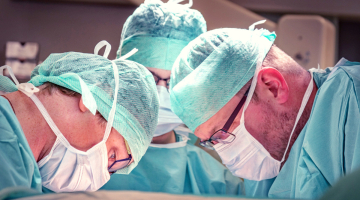 Do Olomouce se sjedou světové špičky chirurgie zhoubných nádorů