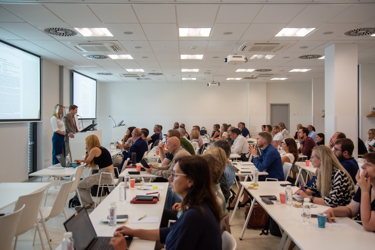 Samotné konferenci předcházely workshopy, pořádané v pondělí 18. září na půdě II. interní kliniky FN Olomouc.