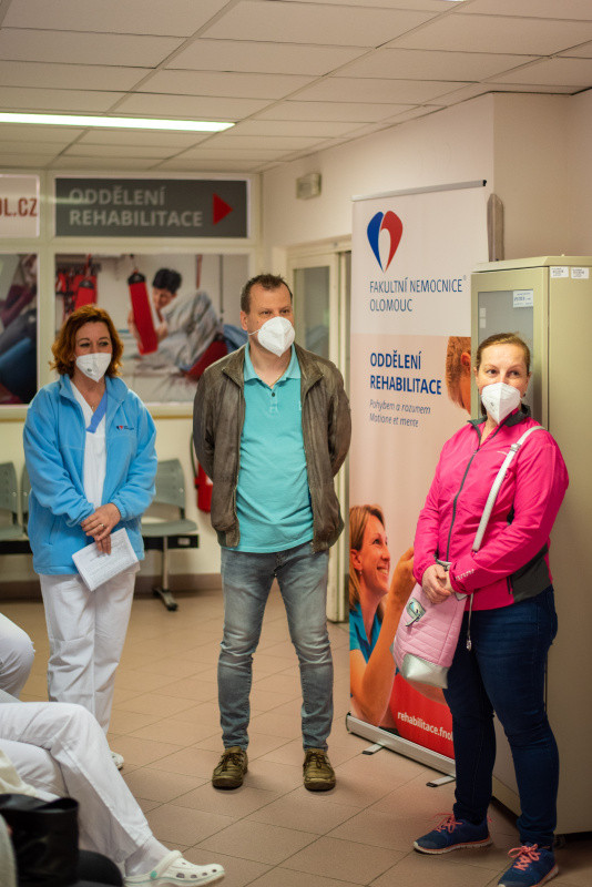 Sestry a lékaři Porodnicko-gynekologické kliniky darovali krev.